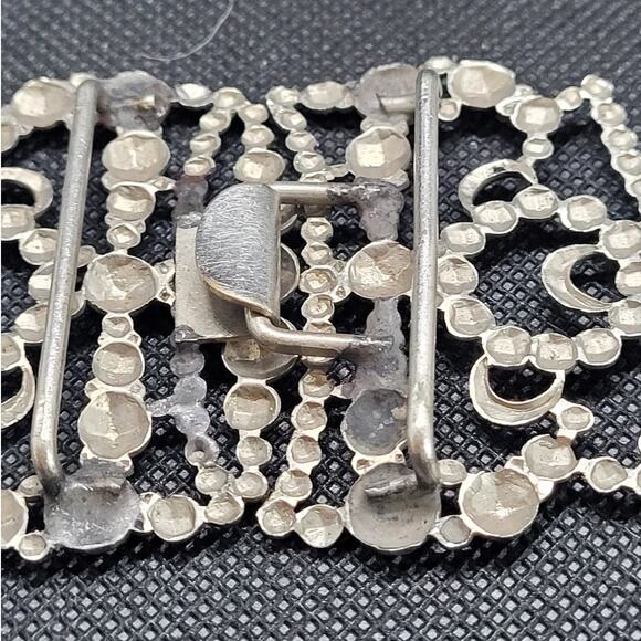 Victorian Steel Cut Crown Buckle Metal Two-Piece Hook Eye Antique Vintage Style - Picture 9 of 11